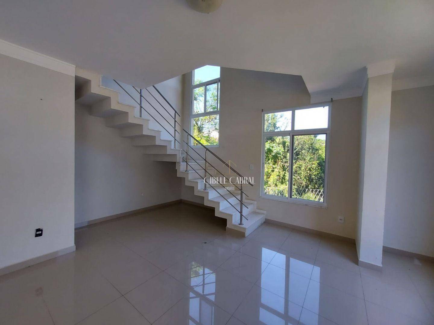 Casa de Condomínio à venda e aluguel com 3 quartos, 245m² - Foto 5