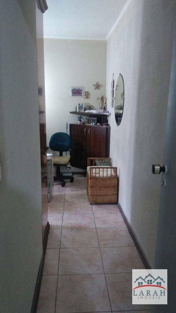 Apartamento à venda com 2 quartos, 69m² - Foto 22