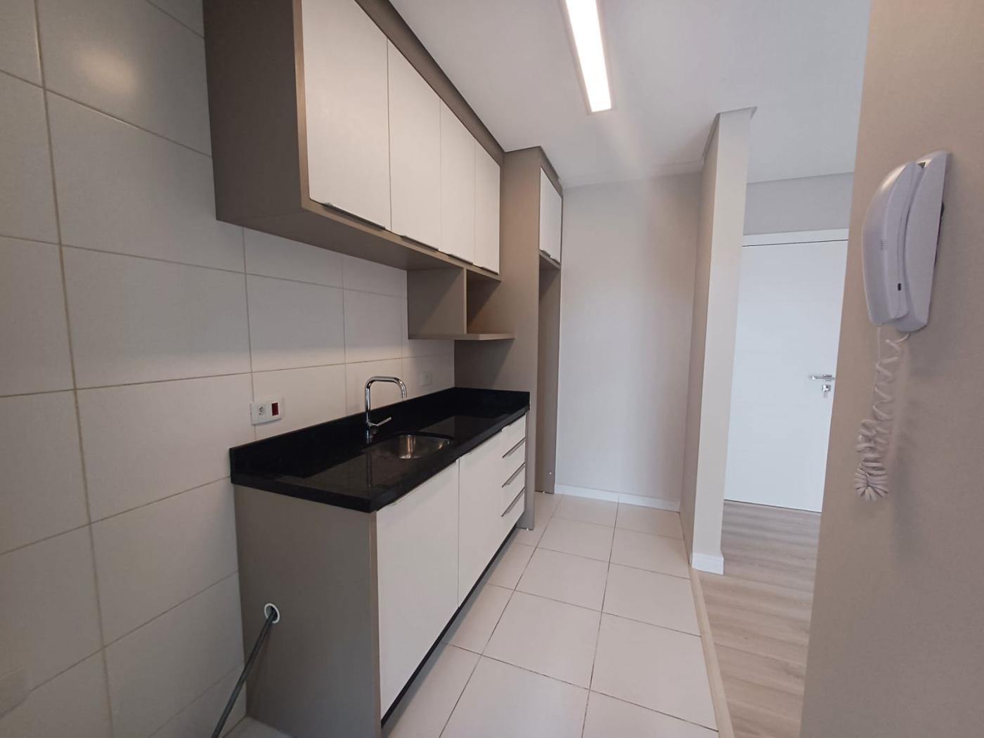 Apartamento à venda com 2 quartos, 62m² - Foto 17