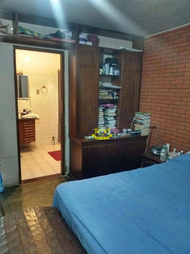 Casa à venda com 3 quartos, 280m² - Foto 20