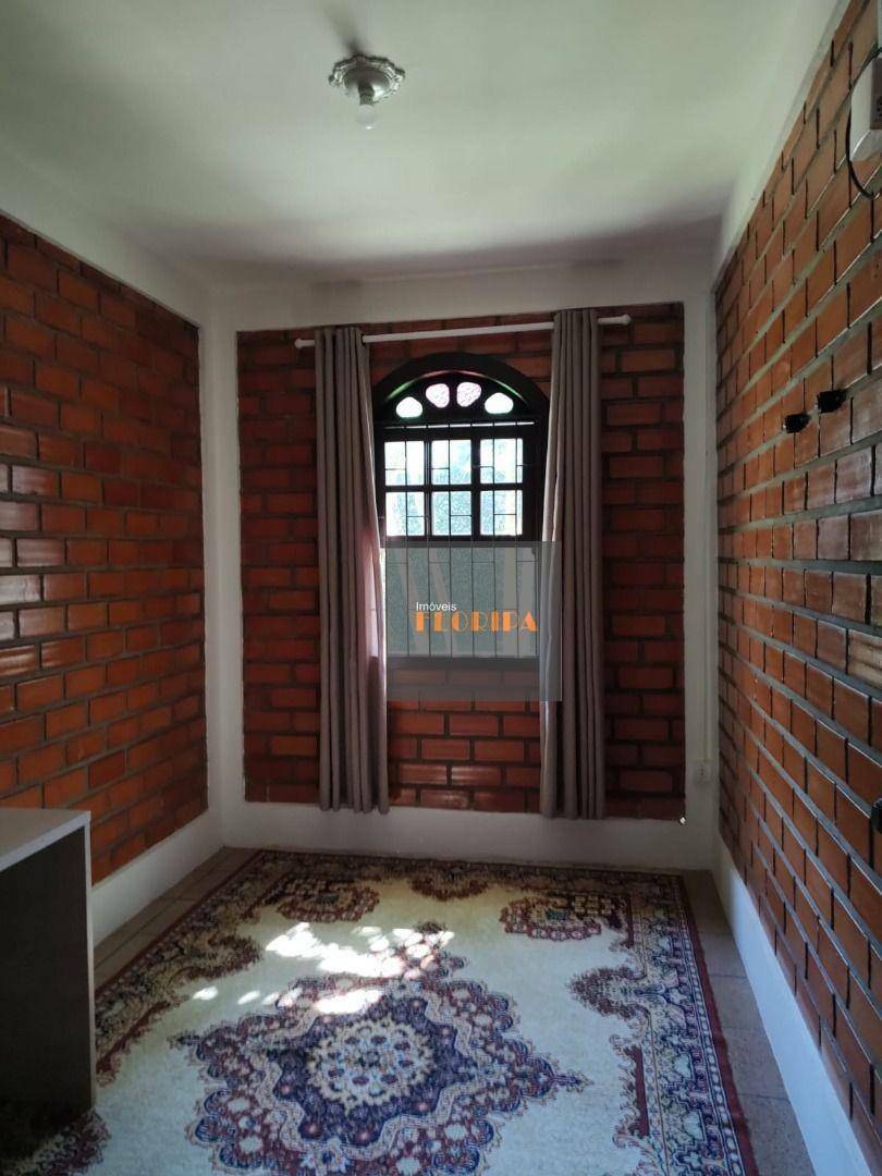 Casa à venda com 5 quartos, 153m² - Foto 24