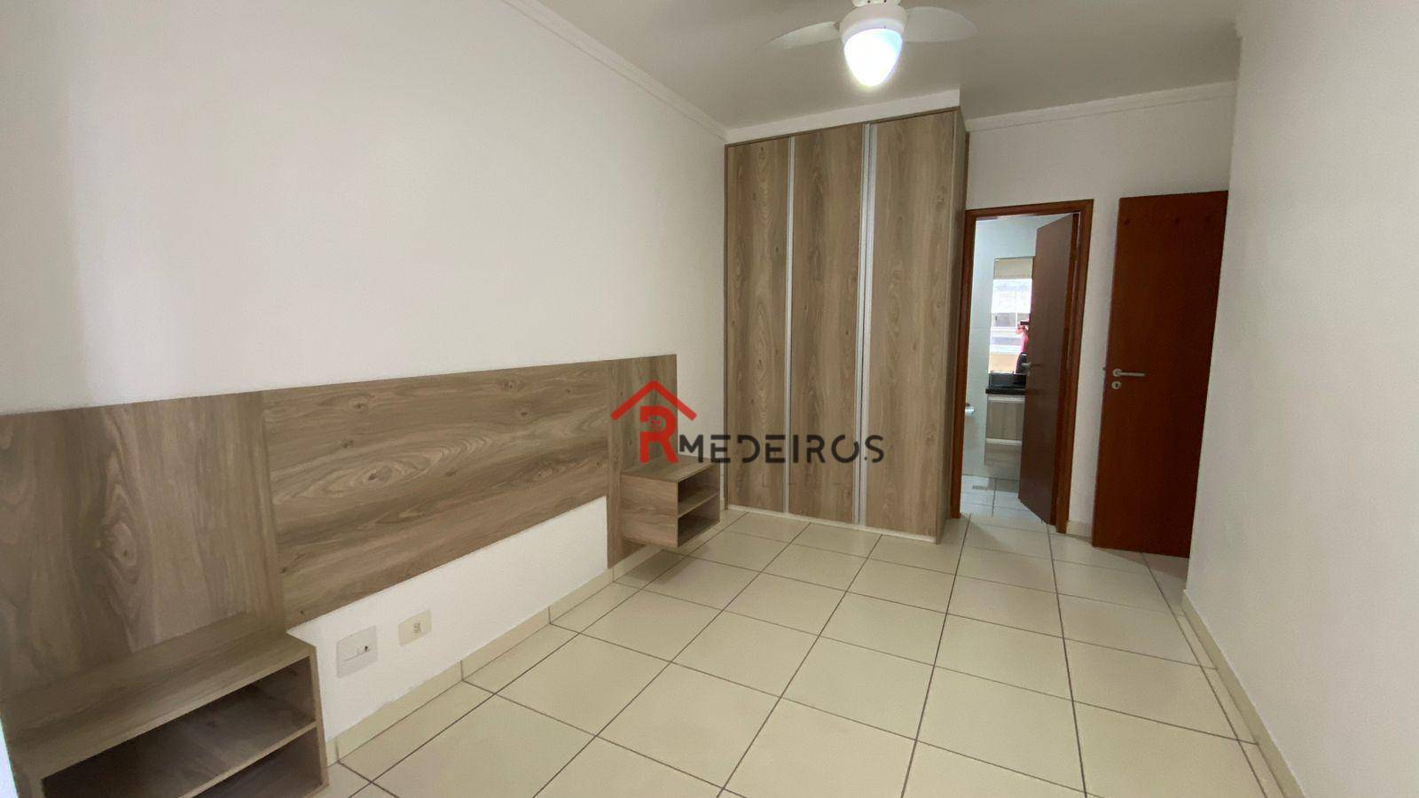 Apartamento à venda com 2 quartos, 67m² - Foto 17