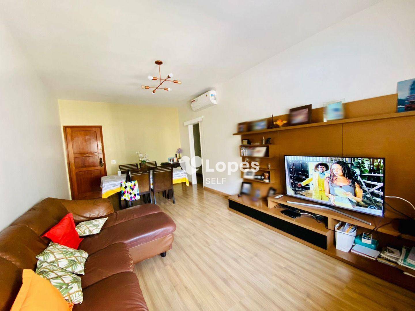 Apartamento à venda com 3 quartos, 115m² - Foto 1