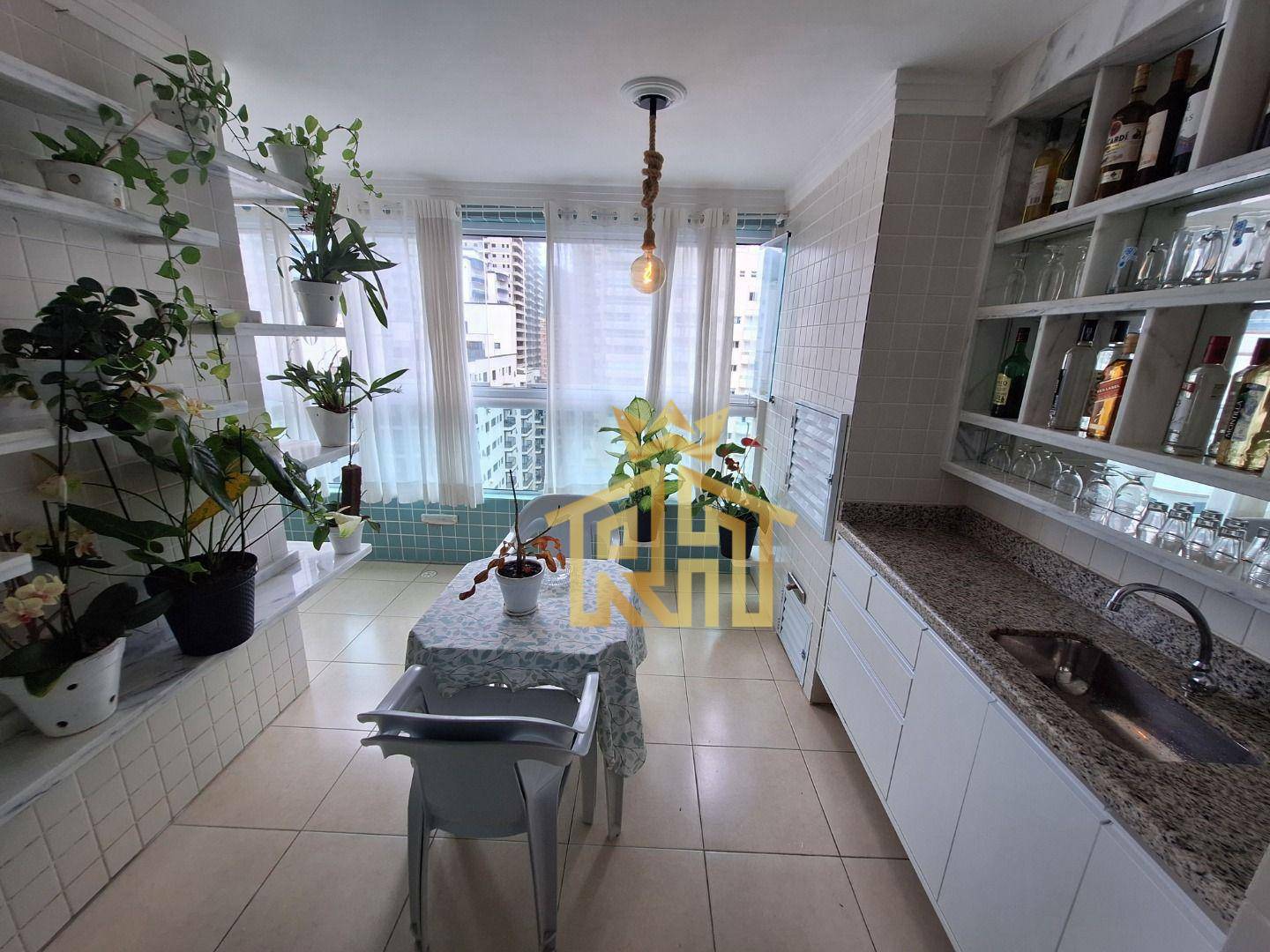 Apartamento à venda com 2 quartos, 84m² - Foto 3