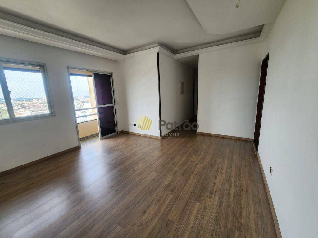 Apartamento à venda e aluguel com 3 quartos, 80m² - Foto 2