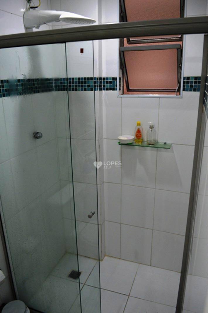 Apartamento à venda com 2 quartos, 44m² - Foto 11