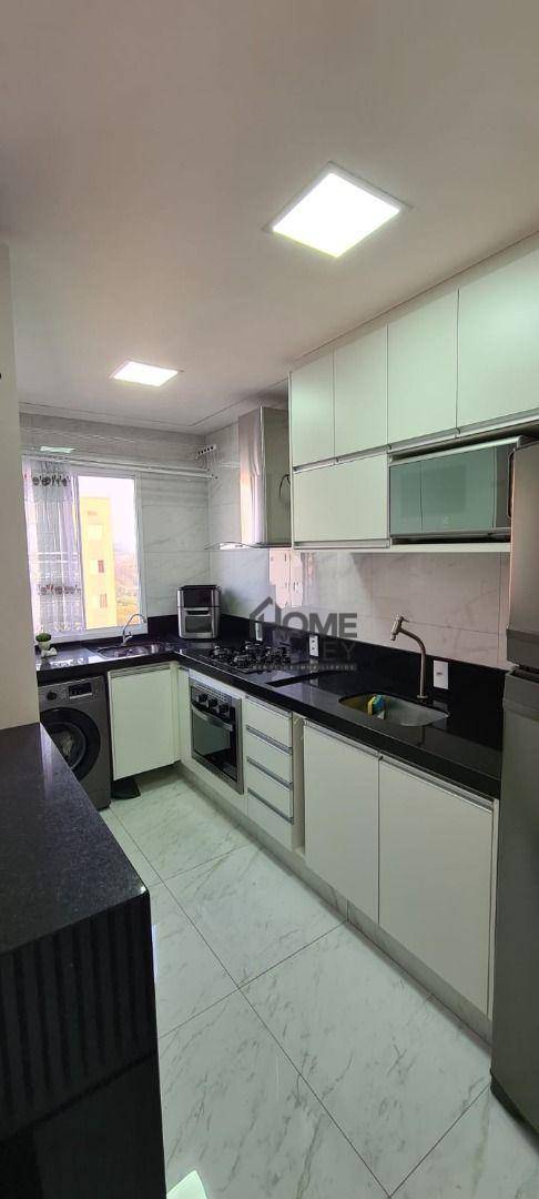 Apartamento à venda com 2 quartos, 48m² - Foto 18