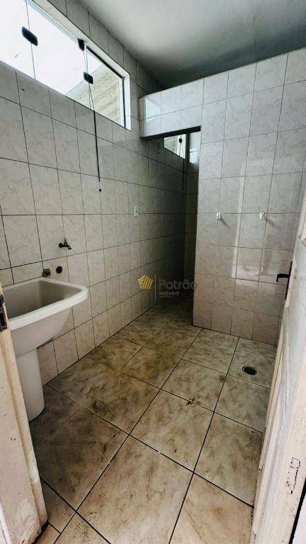 Sobrado à venda e aluguel com 2 quartos, 156m² - Foto 3