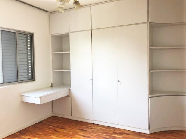 Apartamento para alugar com 4 quartos, 211m² - Foto 9