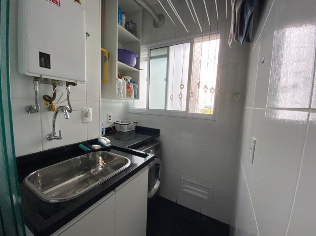 Apartamento à venda com 3 quartos, 81m² - Foto 20