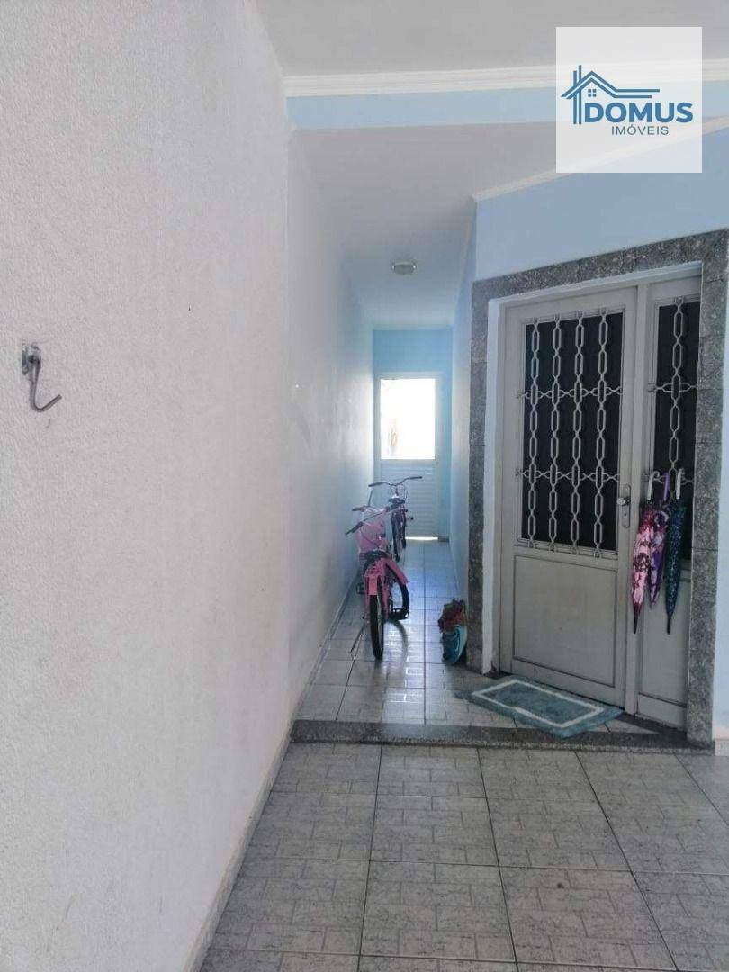 Sobrado à venda com 4 quartos, 197m² - Foto 7