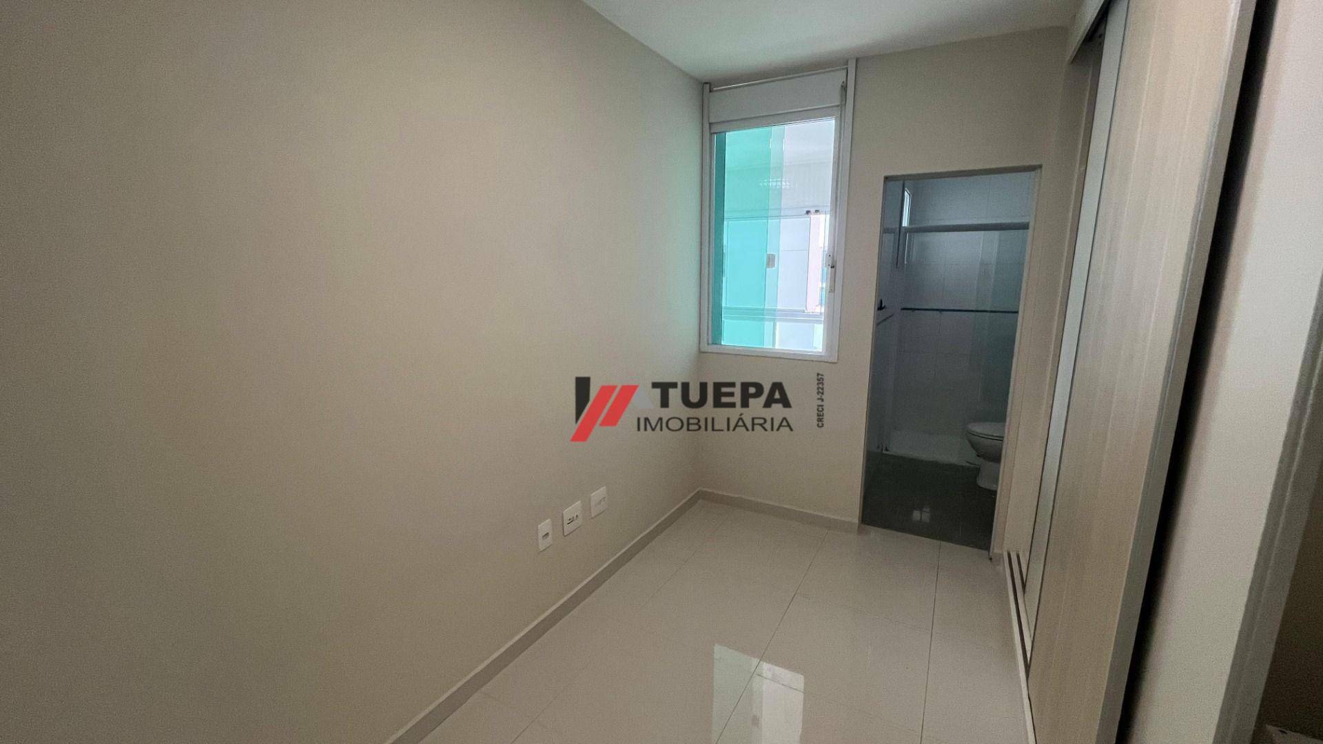 Apartamento para alugar com 3 quartos, 150m² - Foto 19