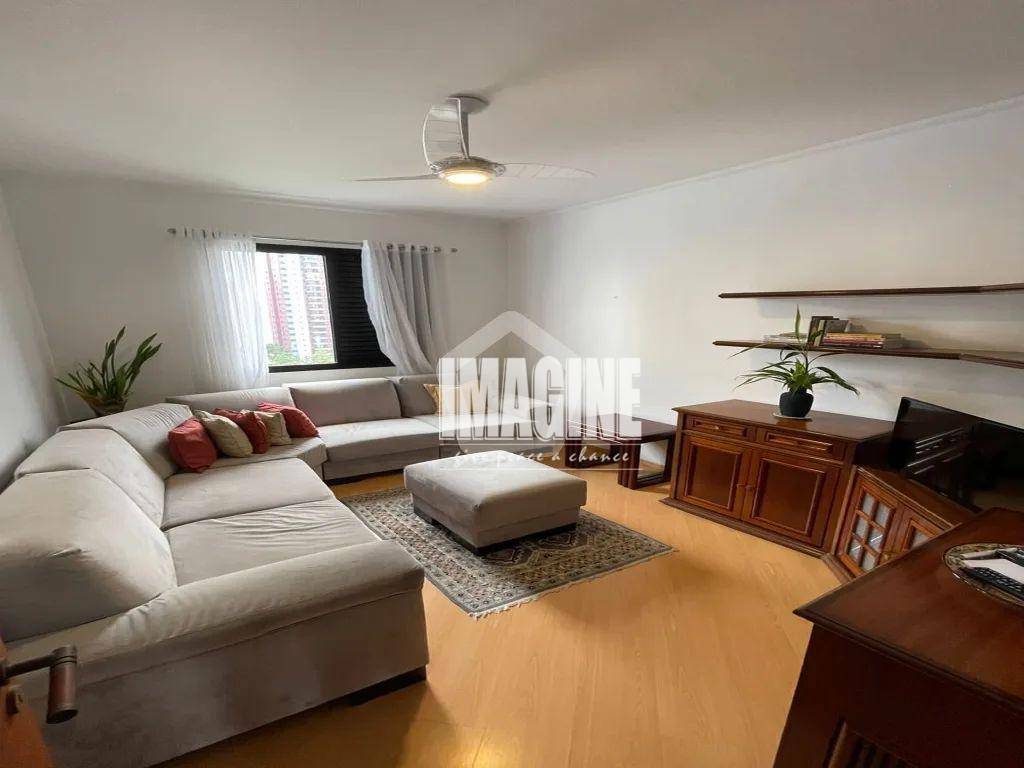 Apartamento à venda com 4 quartos, 262m² - Foto 12