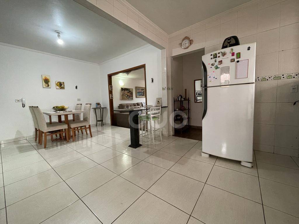 Casa à venda com 3 quartos, 148m² - Foto 11