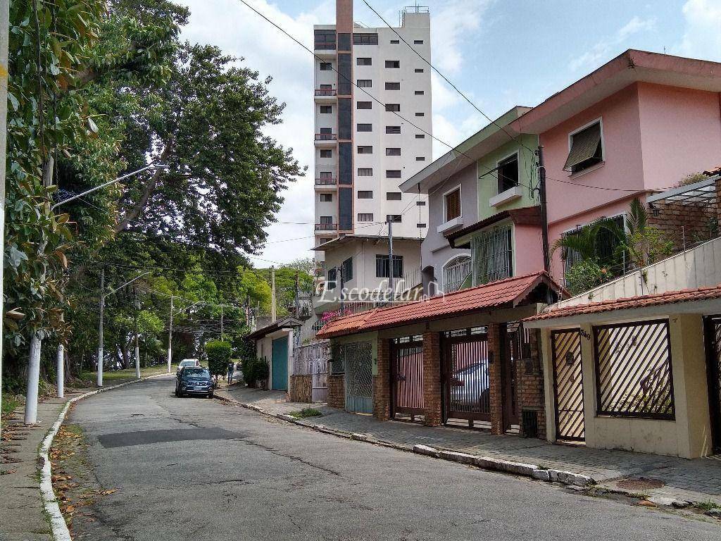 Sobrado à venda com 3 quartos, 205m² - Foto 1