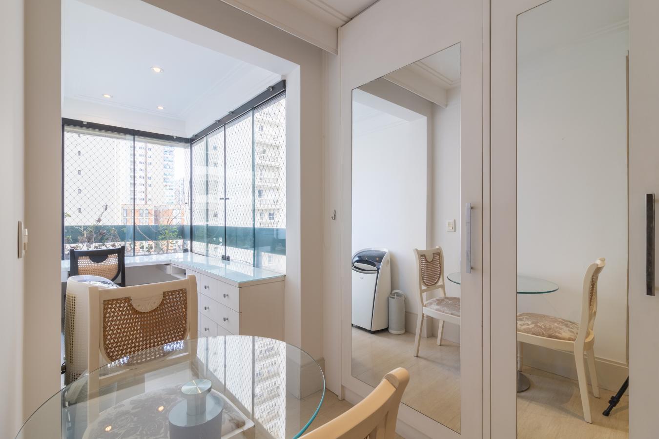 Apartamento para alugar com 4 quartos, 147m² - Foto 26