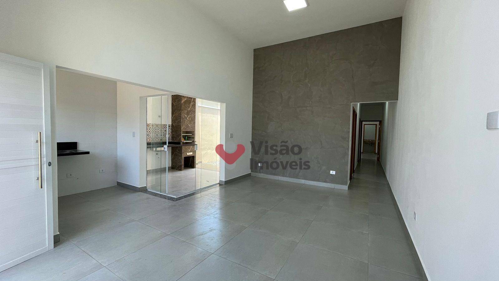 Casa à venda com 3 quartos, 90m² - Foto 1