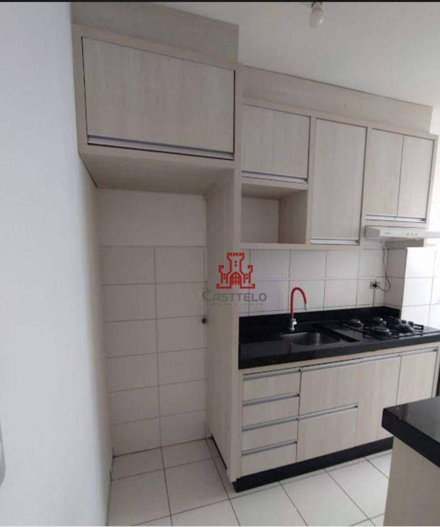 Apartamento à venda com 2 quartos, 40m² - Foto 7