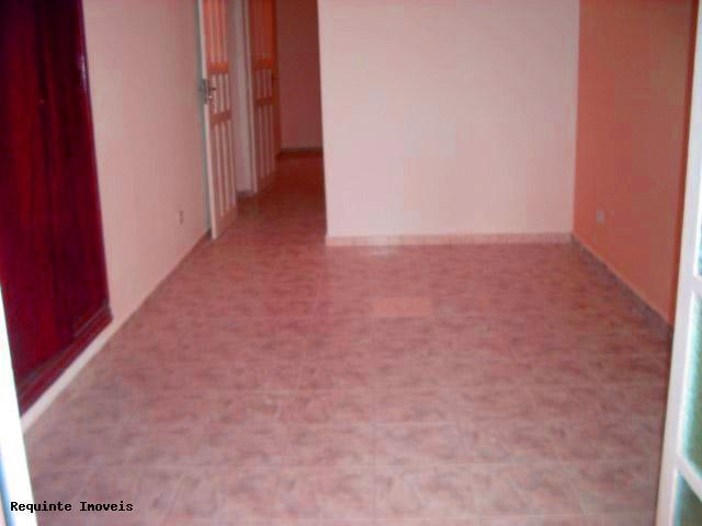 Sobrado à venda com 3 quartos, 140m² - Foto 4