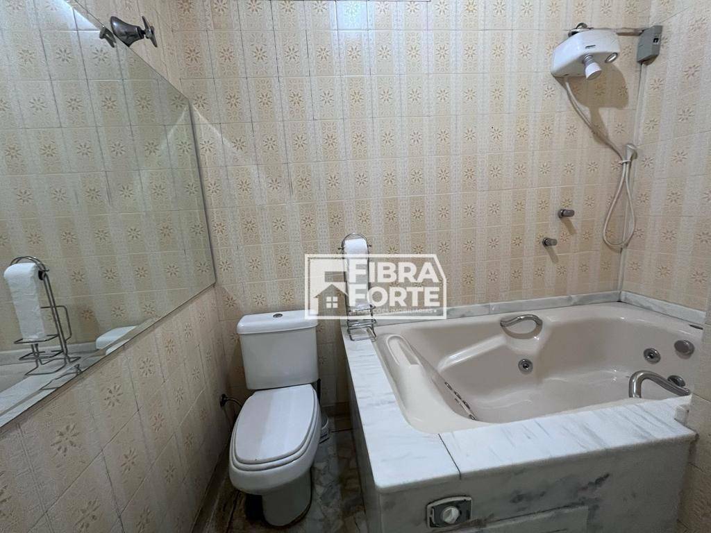 Casa à venda com 3 quartos, 195m² - Foto 16