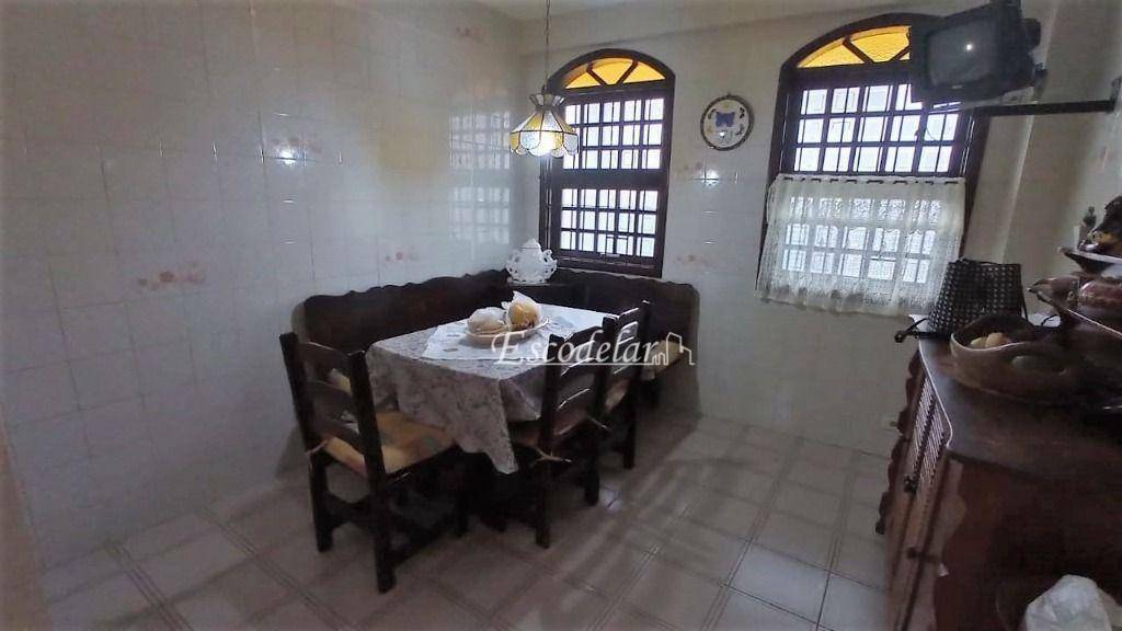 Sobrado à venda com 2 quartos, 216m² - Foto 6