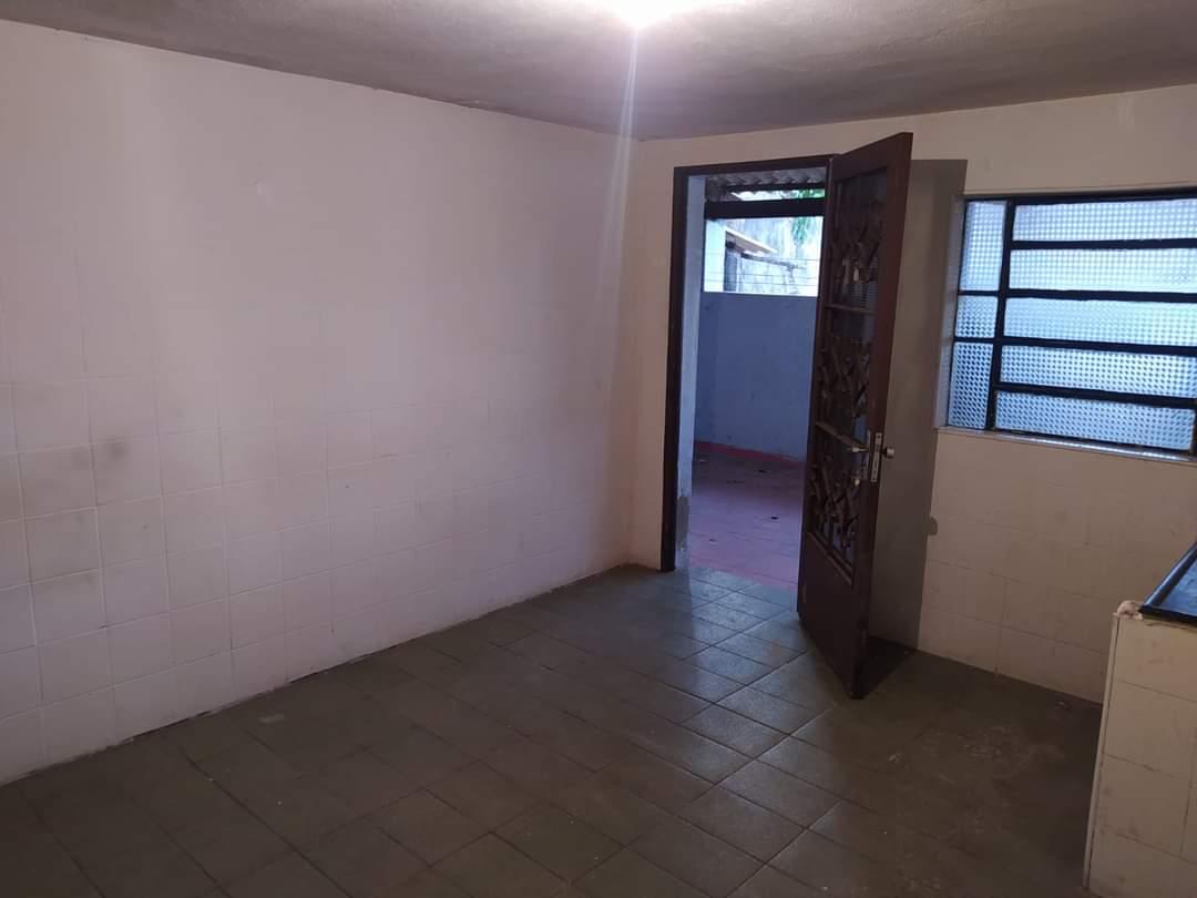 Casa à venda com 4 quartos, 300m² - Foto 11