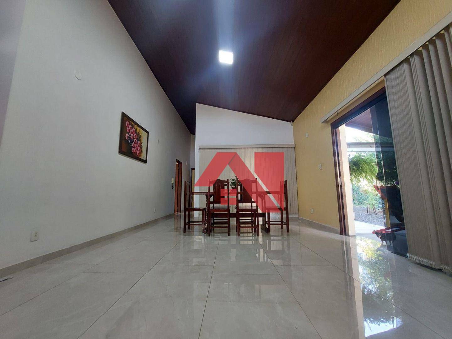 Casa à venda com 3 quartos, 178m² - Foto 13