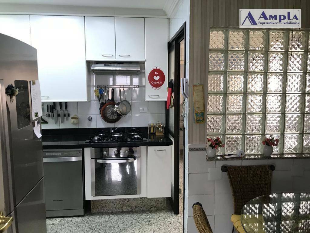 Apartamento à venda com 3 quartos, 158m² - Foto 11