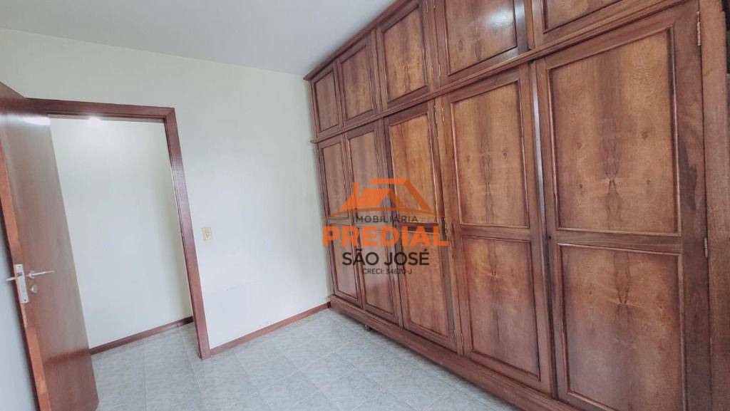 Apartamento à venda com 3 quartos, 87m² - Foto 8