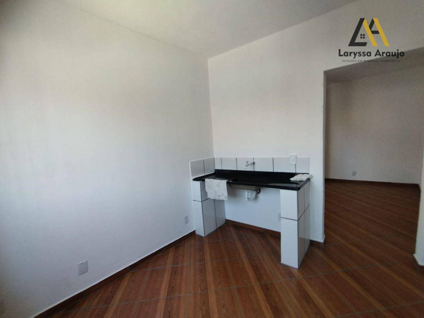 Casa para alugar com 2 quartos, 100M2 - Foto 7