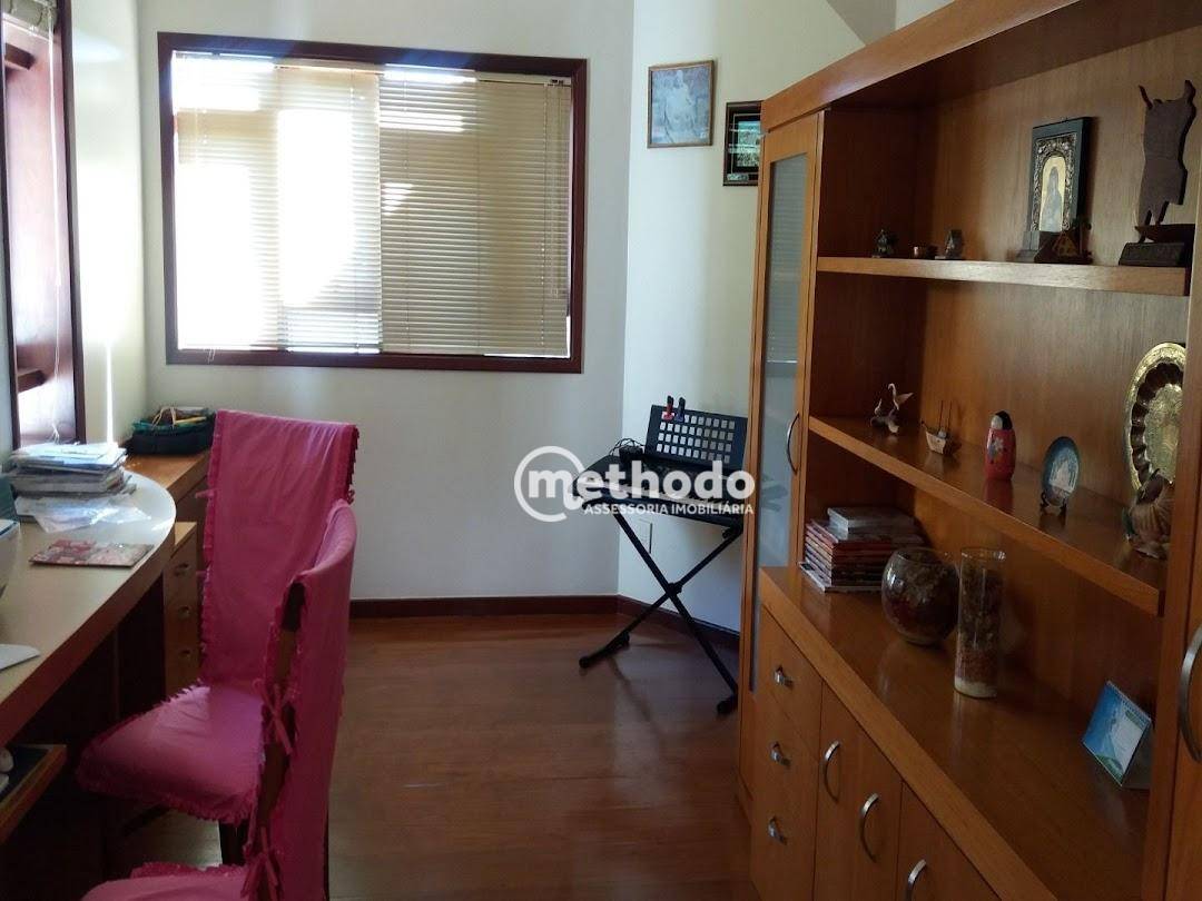 Casa de Condomínio à venda com 3 quartos, 310m² - Foto 12