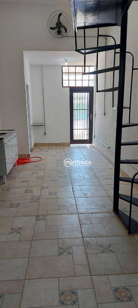 Casa à venda com 3 quartos, 250m² - Foto 9