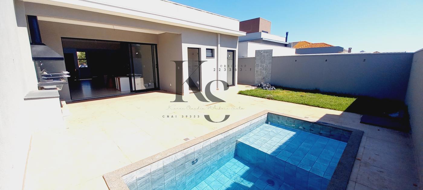 Casa à venda com 3 quartos, 300m² - Foto 4