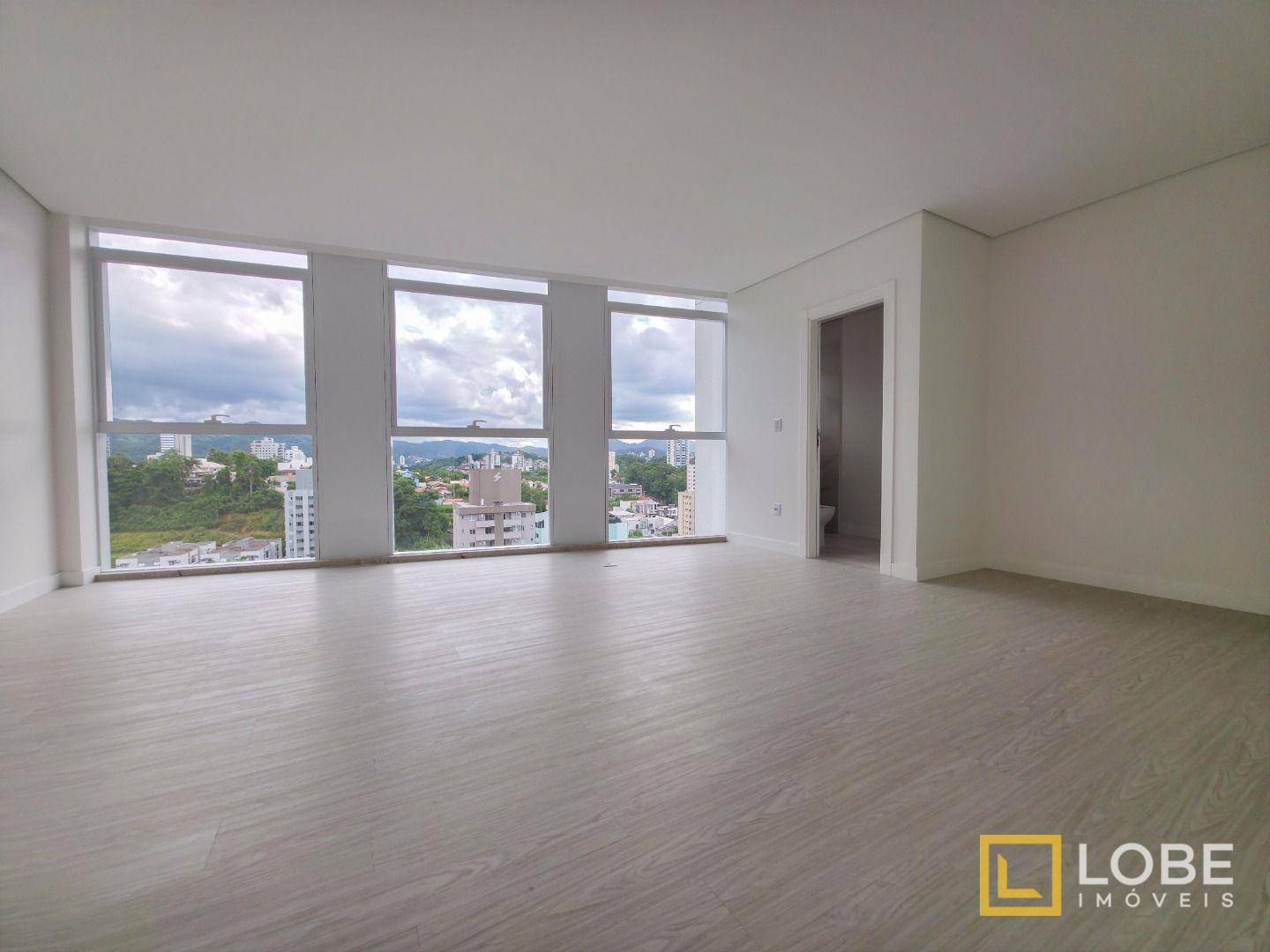 Apartamento à venda com 2 quartos, 151m² - Foto 10