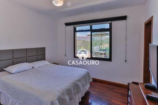 Casa de Condomínio à venda com 4 quartos, 315m² - Foto 32