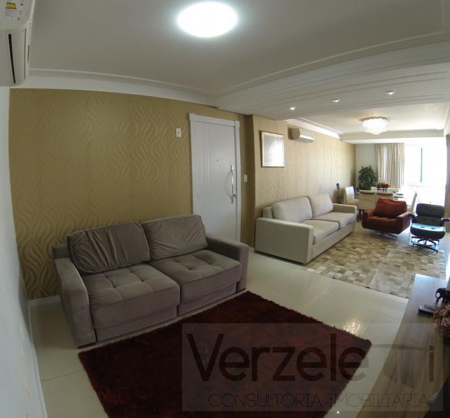 Apartamento à venda com 3 quartos, 140m² - Foto 9