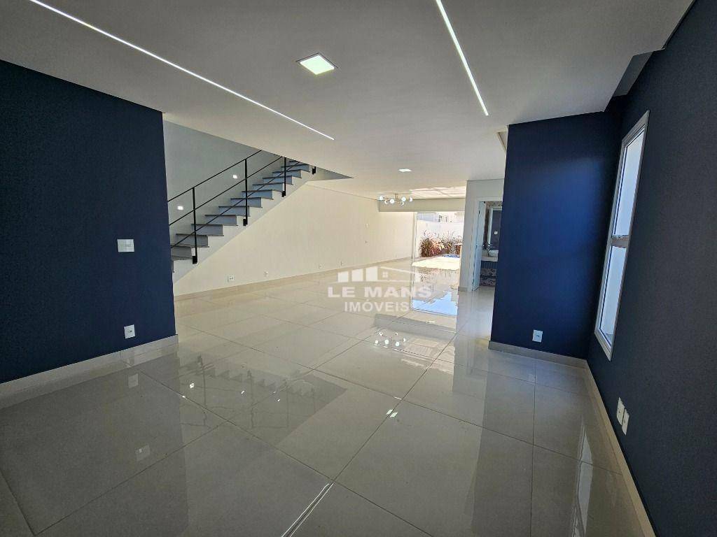 Casa de Condomínio à venda com 3 quartos, 211m² - Foto 6