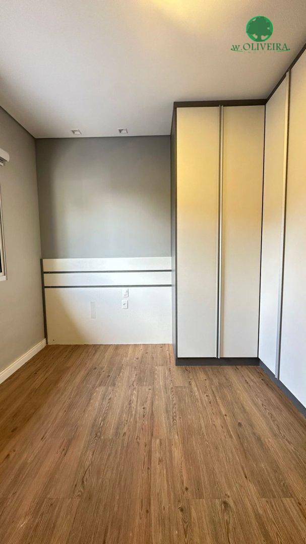 Casa à venda e aluguel com 4 quartos, 291m² - Foto 13