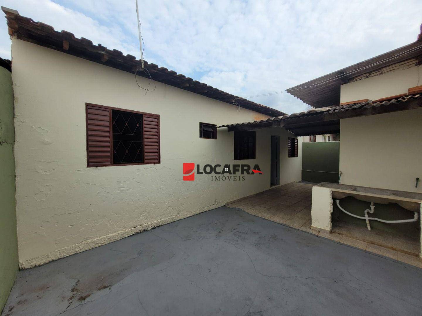 Casa à venda com 5 quartos, 110m² - Foto 19