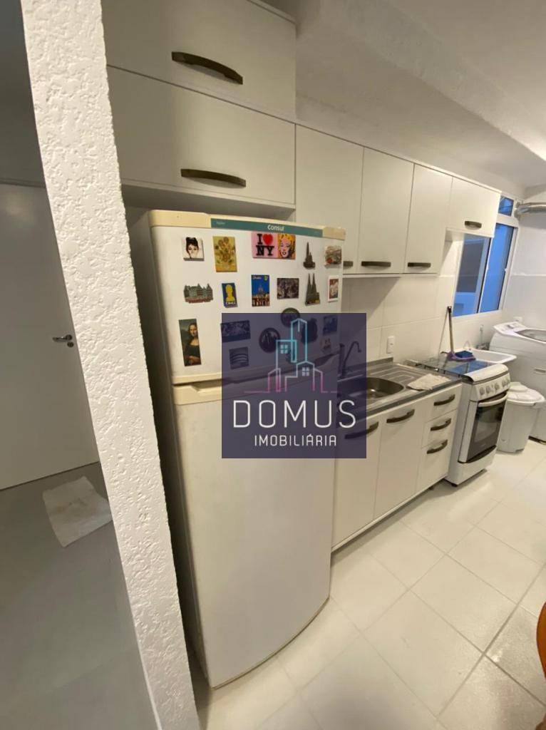 Apartamento à venda com 2 quartos, 43m² - Foto 2