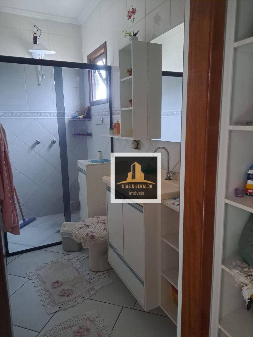 Sobrado à venda com 2 quartos, 80m² - Foto 4