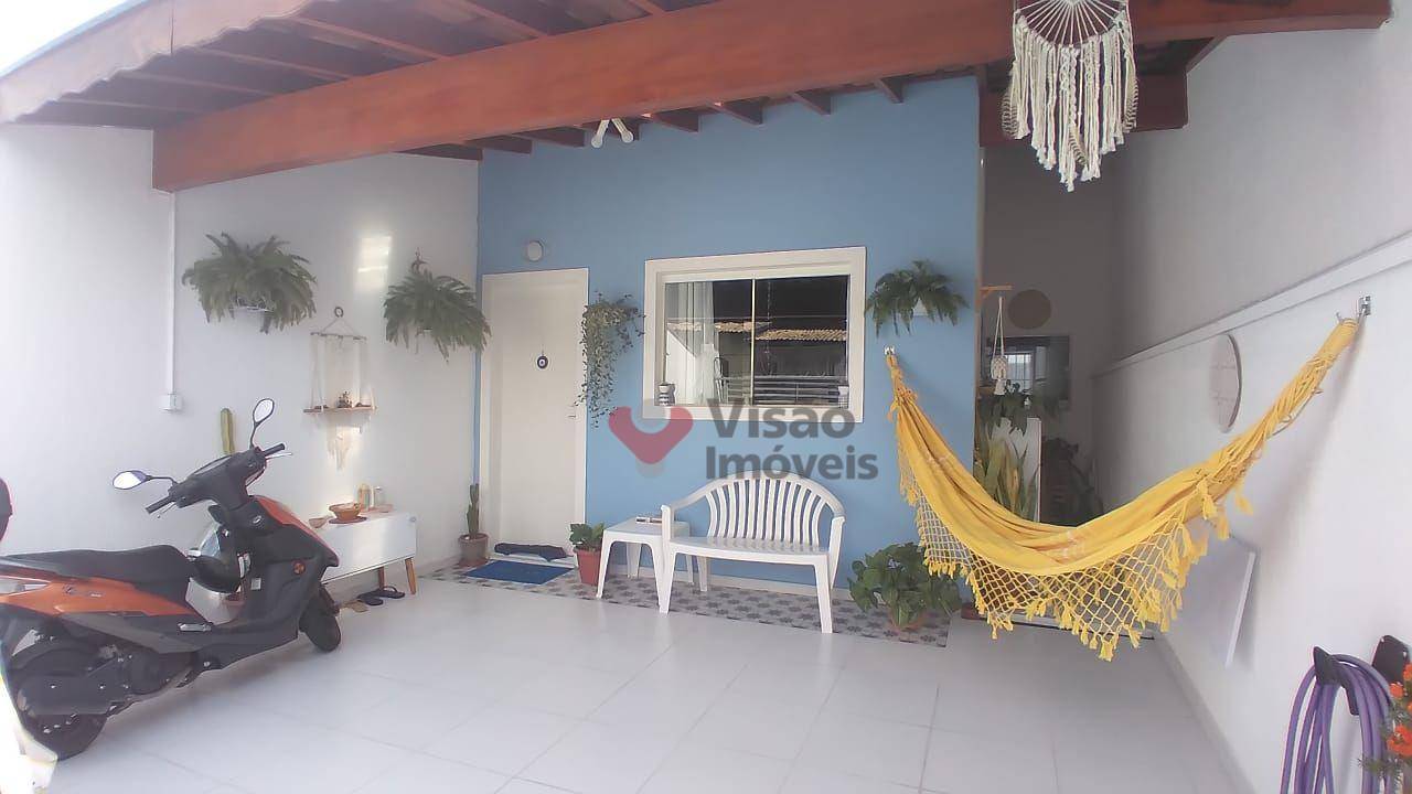 Casa, 3 quartos, 60 m² - Foto 2