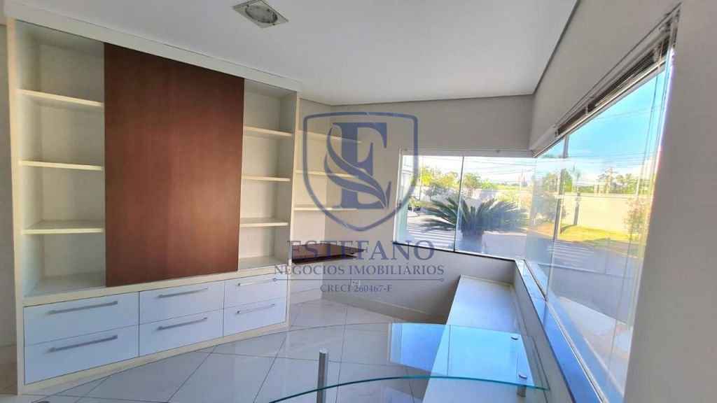 Casa para alugar com 4 quartos, 440m² - Foto 28