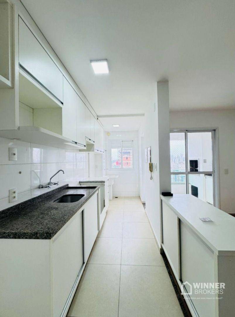 Apartamento à venda com 3 quartos, 77m² - Foto 4