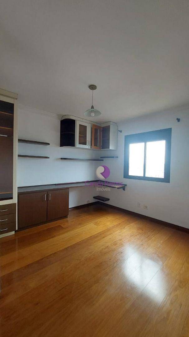 Apartamento para alugar com 3 quartos, 132m² - Foto 10