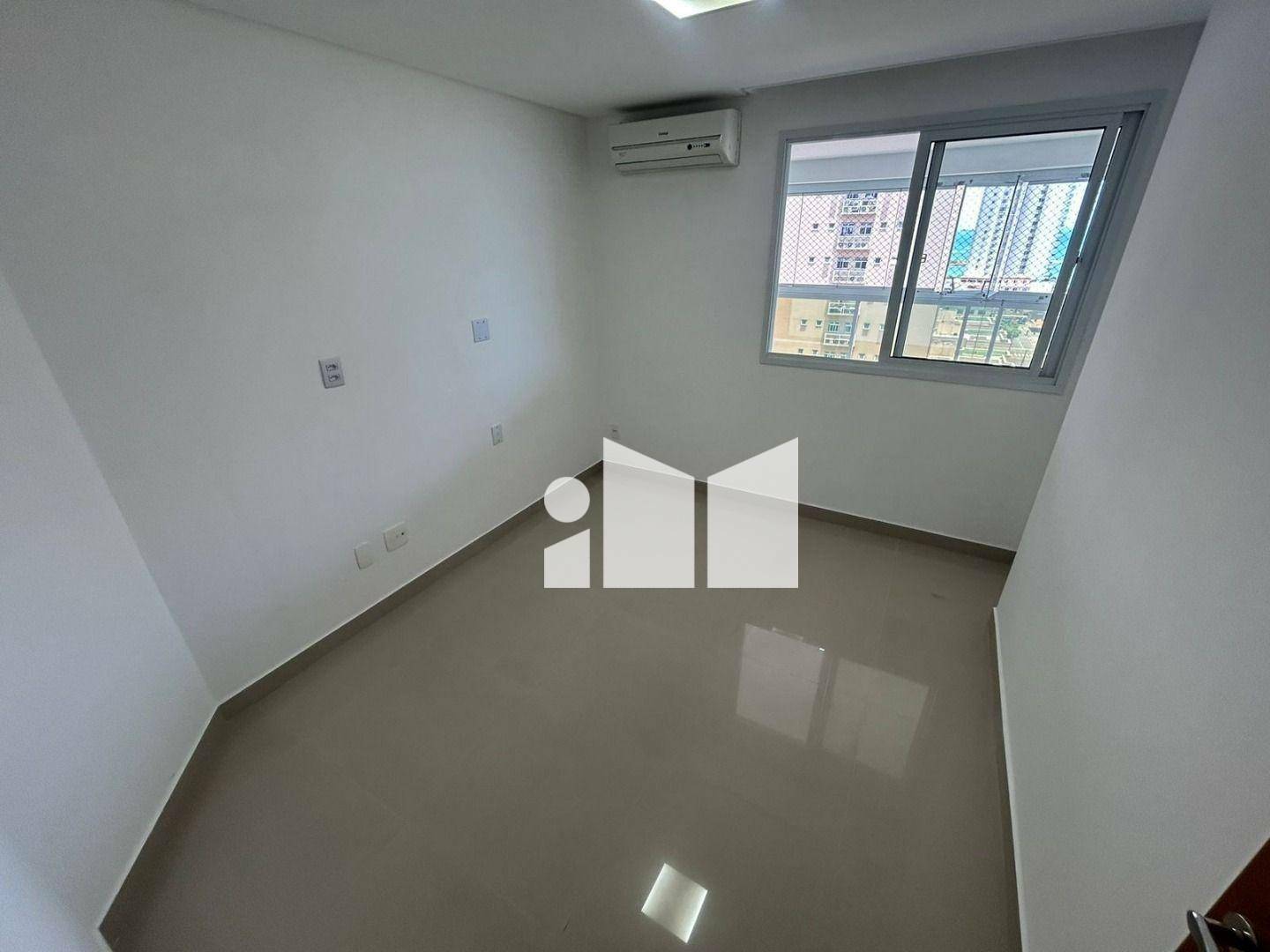 Apartamento à venda com 3 quartos, 115m² - Foto 11