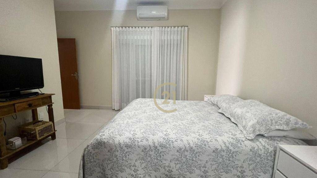 Casa de Condomínio para alugar com 3 quartos, 149m² - Foto 14