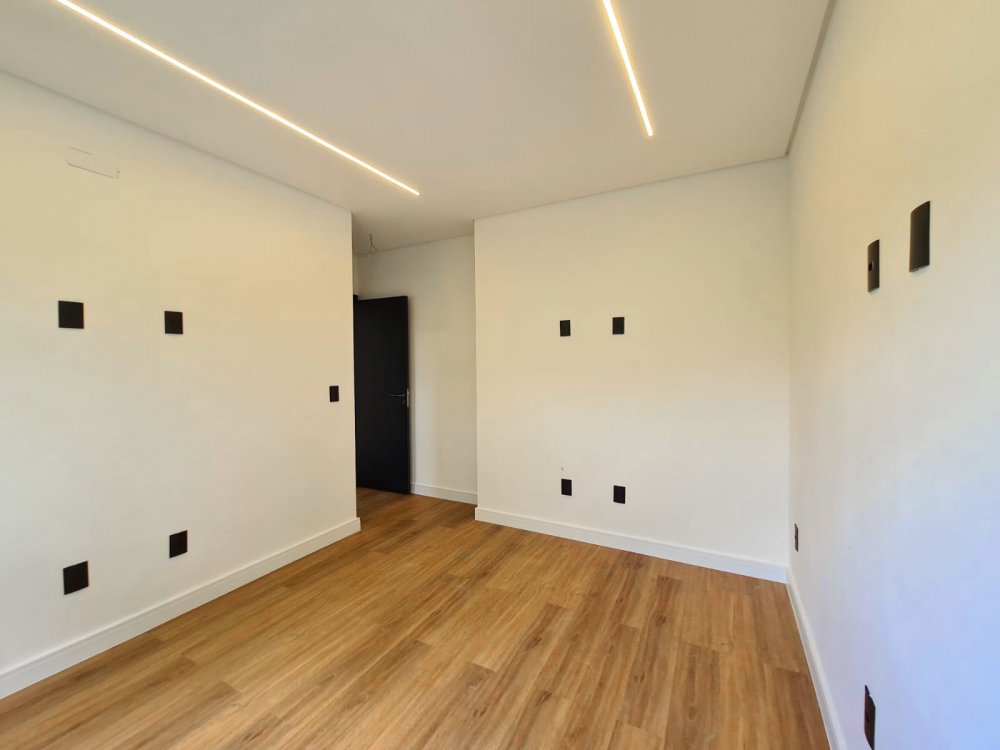 Casa de Condomínio à venda com 3 quartos, 420m² - Foto 17