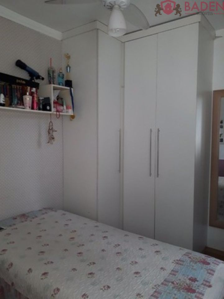 Apartamento à venda com 2 quartos, 62m² - Foto 6