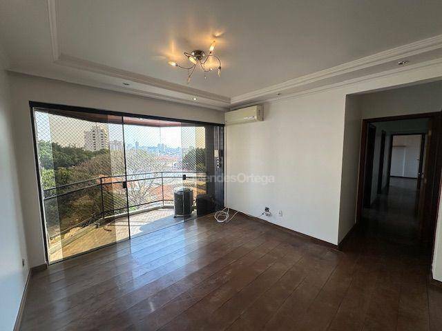 Apartamento à venda com 3 quartos, 110m² - Foto 4